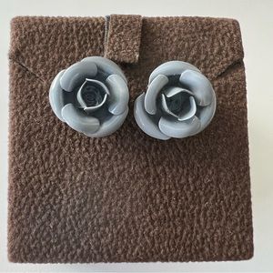 Gray Metal Rose Studs